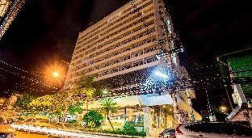 Pailyn Phitsanulok Hotel Kültér fotó