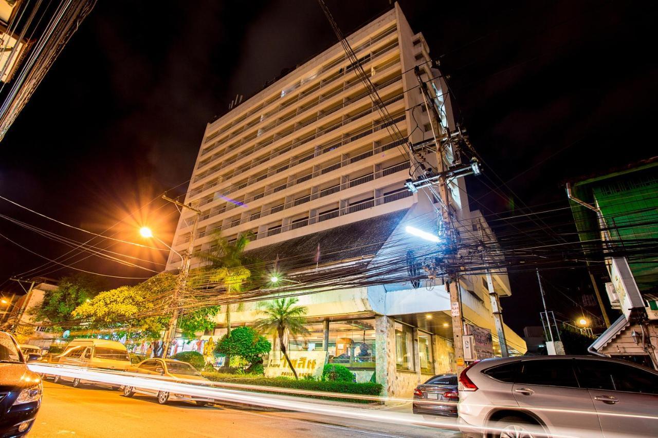 Pailyn Phitsanulok Hotel Kültér fotó